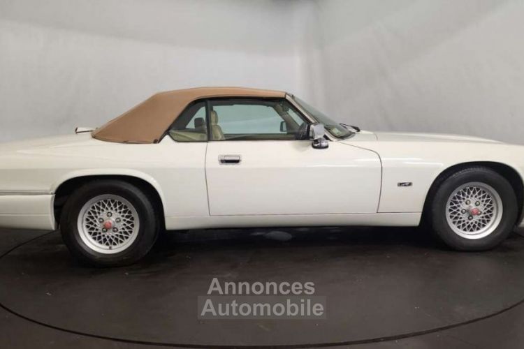 Jaguar XJS 4.0 Cabriolet - <small></small> 27.500 € <small>TTC</small> - #18