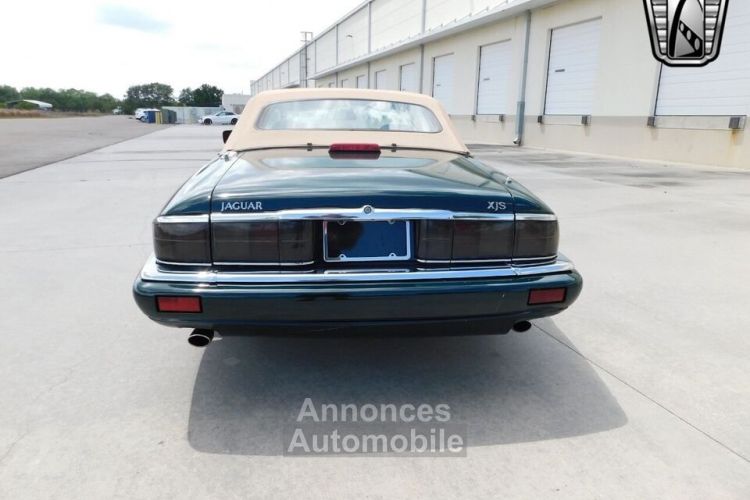 Jaguar XJS Cabriolet - <small></small> 18.600 € <small>TTC</small> - #3