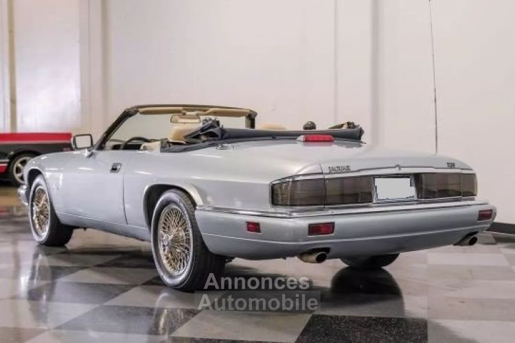 Jaguar XJS Convertible - <small></small> 17.900 € <small>TTC</small> - #2