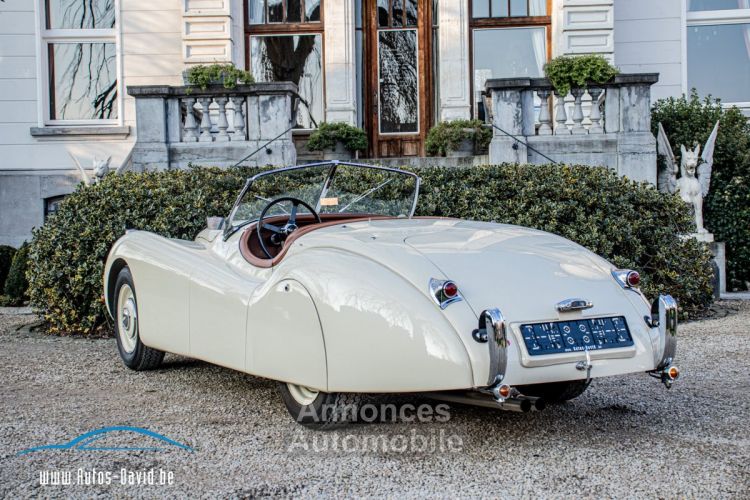 Jaguar XK120 XK 120 Open Top Speedster (OTS) LHD 1951 - OLDTIMER - GERESTAUREERD - MATCHING NUMBERS - SOFTTOP - CREAM WHITE - <small></small> 99.999 € <small>TTC</small> - #3