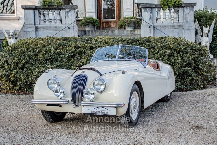 Jaguar XK120 XK 120 Open Top Speedster (OTS) LHD 1951 - OLDTIMER - GERESTAUREERD - MATCHING NUMBERS - SOFTTOP - CREAM WHITE - <small></small> 99.999 € <small>TTC</small> - #9