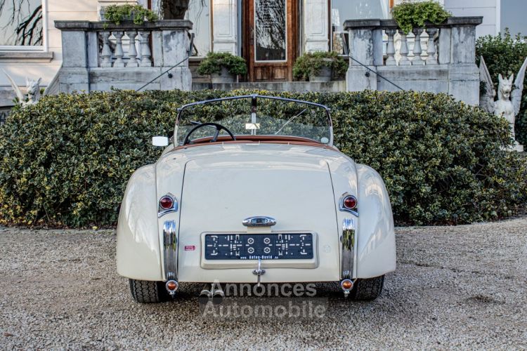 Jaguar XK120 XK 120 Open Top Speedster (OTS) LHD 1951 - OLDTIMER - GERESTAUREERD - MATCHING NUMBERS - SOFTTOP - CREAM WHITE - <small></small> 99.999 € <small>TTC</small> - #33