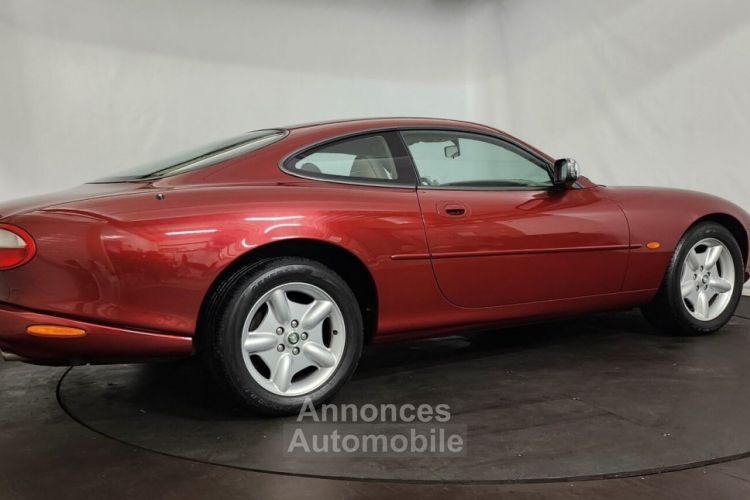 Jaguar XK8 - <small></small> 18.500 € <small>TTC</small> - #4