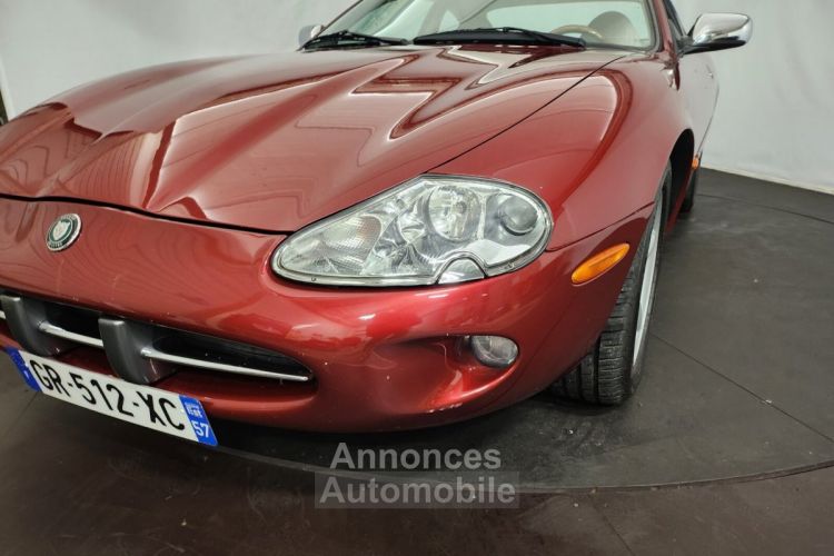 Jaguar XK8 - <small></small> 18.500 € <small>TTC</small> - #60