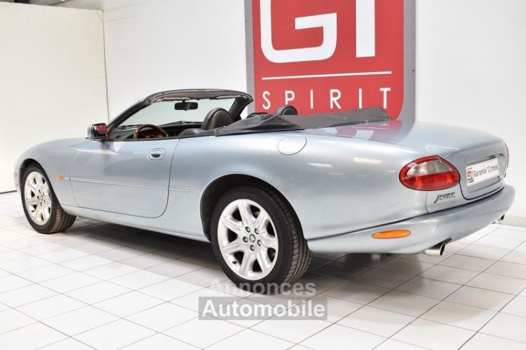 Jaguar XK8 4.0 cabriolet - <small></small> 19.900 € <small>TTC</small> - #2