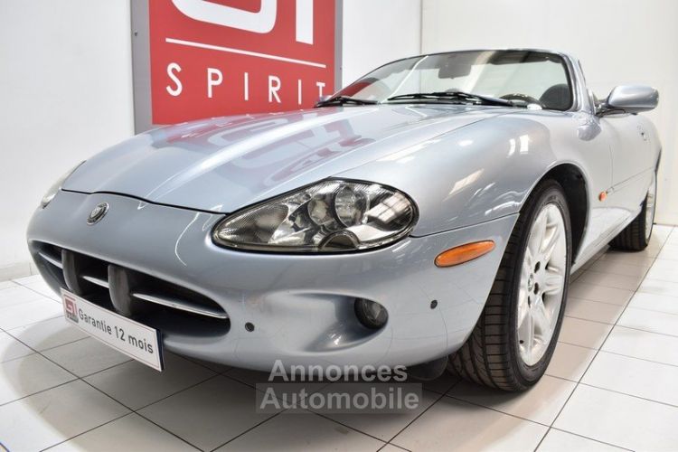 Jaguar XK8 4.0 cabriolet - <small></small> 19.900 € <small>TTC</small> - #13