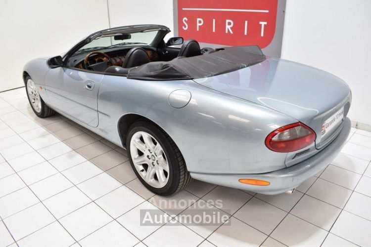 Jaguar XK8 4.0 cabriolet - <small></small> 19.900 € <small>TTC</small> - #16