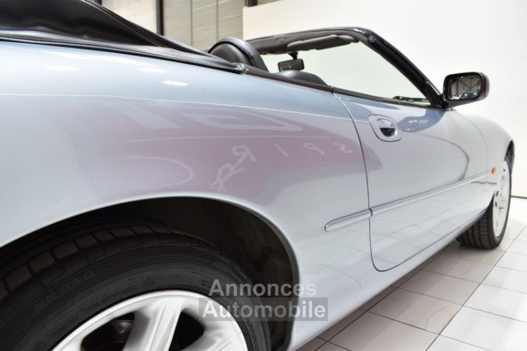 Jaguar XK8 4.0 cabriolet - <small></small> 19.900 € <small>TTC</small> - #21