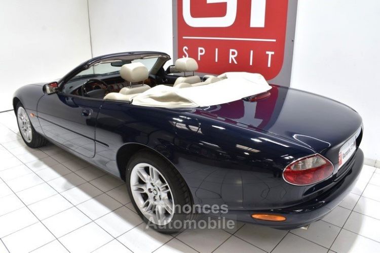 Jaguar XK8 4.0 Cabriolet - <small></small> 28.900 € <small>TTC</small> - #16