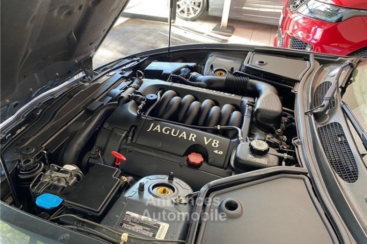 Jaguar XK8 4.0i V8  - <small></small> 25.900 € <small>TTC</small> - #6