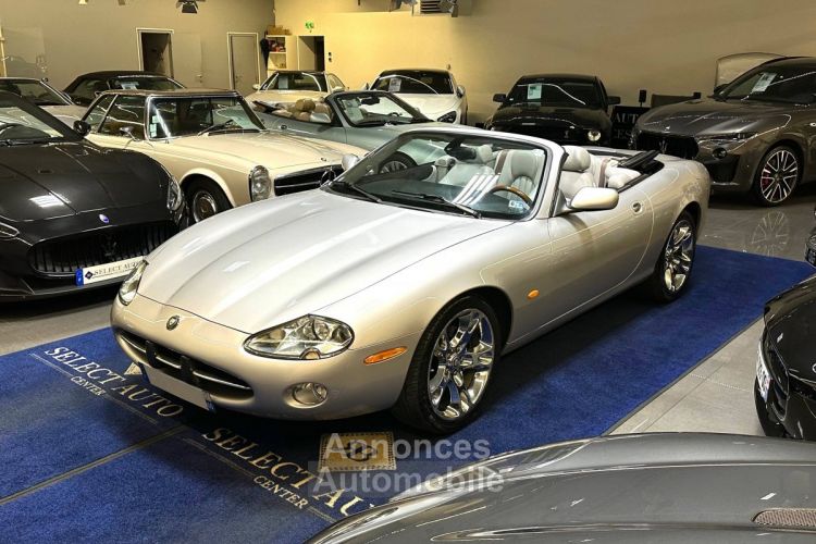 Jaguar XK8 CABRIOLET V8 4.2 306ch - <small></small> 30.000 € <small>TTC</small> - #1