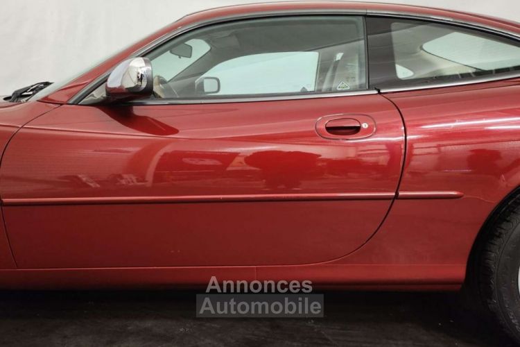 Jaguar XK8 V8 4.0 Coupé - <small></small> 18.500 € <small>TTC</small> - #15