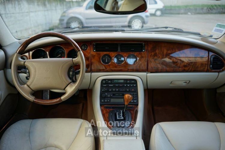 Jaguar XKR 4.0 BVA 375CH - <small></small> 24.980 € <small>TTC</small> - #10
