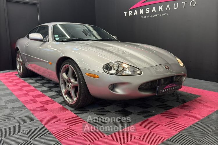 Jaguar XKR 4.0i V8 SUIVI COMPLET - <small></small> 18.490 € <small>TTC</small> - #6