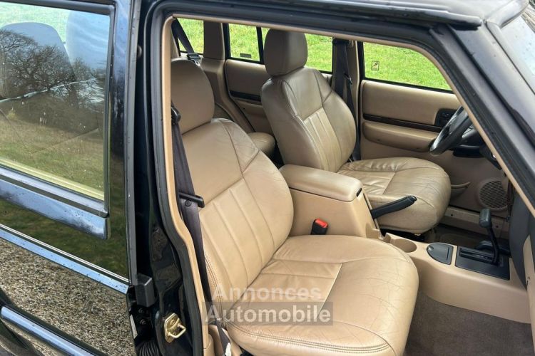 Jeep Cherokee 1ère générations 5 portes 4.0i 12V L6 4X4 Boite auto RIEN A PREVOIR 2ème mains - - <small></small> 16.950 € <small>TTC</small> - #6