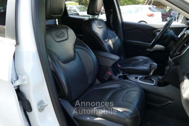Jeep Cherokee 2.2 MULTIJET 200 Ch ACTIVE DRIVE OVERLAND BVA TOIT OUVRANT PANORAMIQUE - <small></small> 18.990 € <small>TTC</small> - #16
