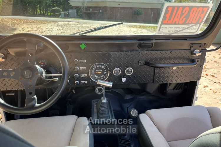 Jeep CJ5 - <small></small> 17.000 € <small>TTC</small> - #7