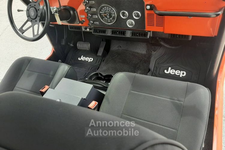 Jeep CJ7 - <small></small> 31.900 € <small>TTC</small> - #13