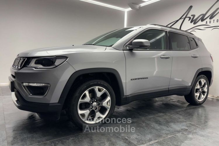 Jeep Compass 1.4 Turbo CARPLAY TOIT OUV 1er PROPRIO GARANTIE - <small></small> 15.950 € <small>TTC</small> - #18