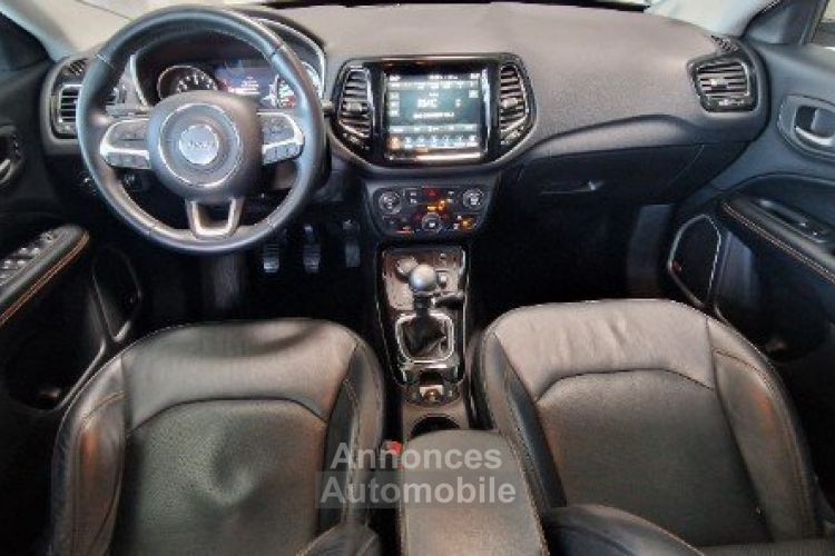Jeep Compass 2.0 I MultiJet II 140 ch Active Drive BVM6 Limited 5P - <small></small> 20.900 € <small>TTC</small> - #16