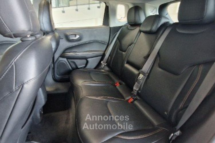 Jeep Compass 2.0 I MultiJet II 140 ch Active Drive BVM6 Limited 5P - <small></small> 20.900 € <small>TTC</small> - #17