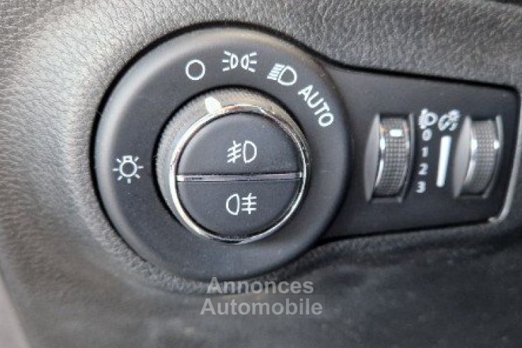 Jeep Compass 2.0 I MultiJet II 140 ch Active Drive BVM6 Limited 5P - <small></small> 20.900 € <small>TTC</small> - #22