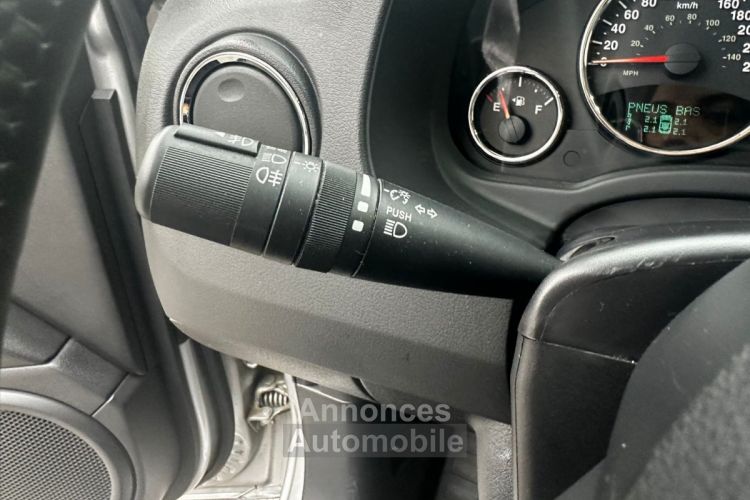 Jeep Compass 2.2 CRD 136 ch 4x2 Limited - <small></small> 11.990 € <small>TTC</small> - #22