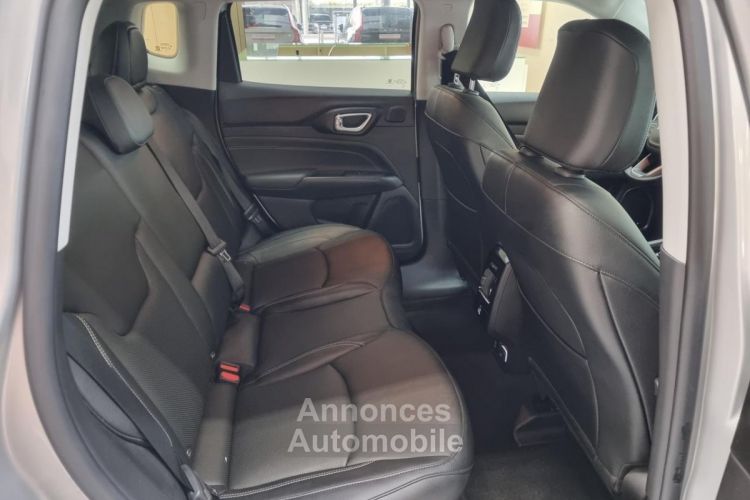 Jeep Compass II (2) 1.3 PHEV T4 240 4XE EAWD S AT6 - <small></small> 30.900 € <small></small> - #25