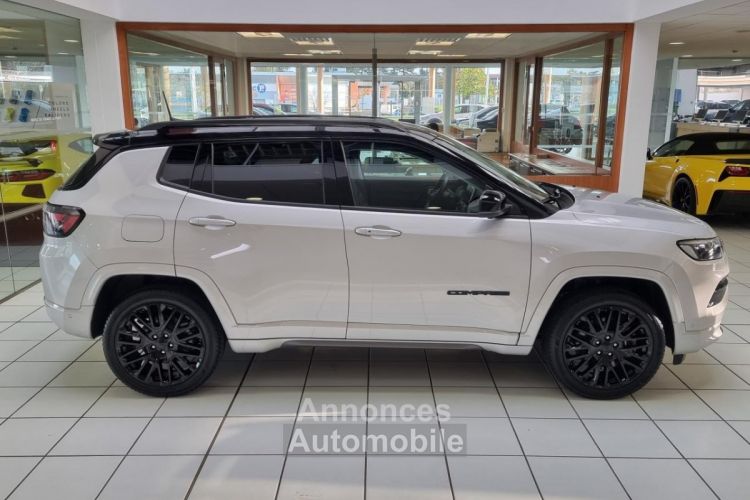 Jeep Compass II (2) 1.3 PHEV T4 240 4XE EAWD S AT6 - <small></small> 30.900 € <small></small> - #31