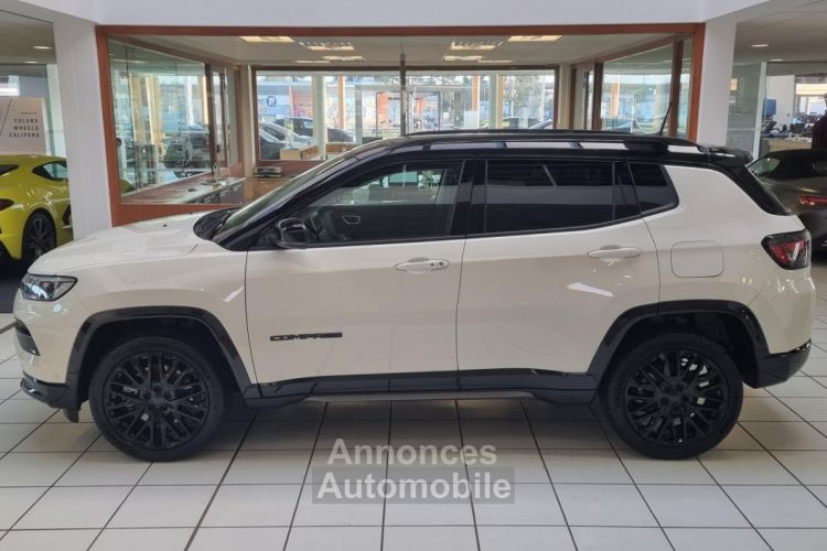 Jeep Compass II (2) 1.3 PHEV T4 240 4XE EAWD AT6 - <small></small> 35.900 € <small></small> - #34