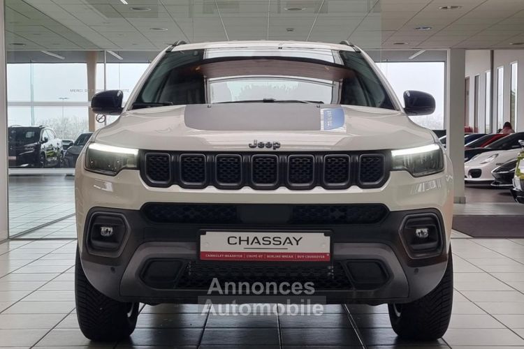 Jeep Compass II (2) 1.3 PHEV T4 240 4XE EAWD TRAILHAWK AT6 - <small></small> 33.900 € <small></small> - #24