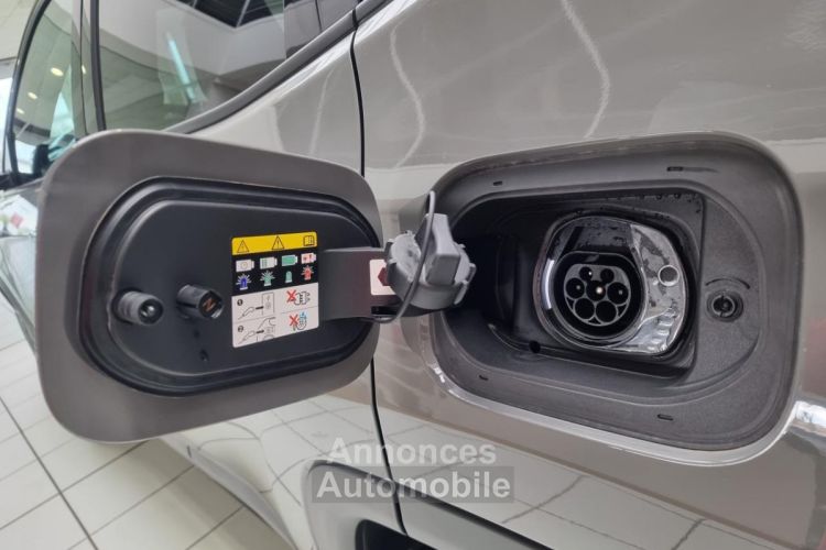 Jeep Compass II (2) 1.3 PHEV T4 240 4XE EAWD UPLAND - <small></small> 33.900 € <small></small> - #25