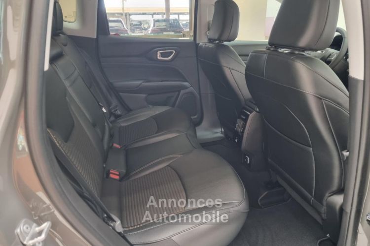 Jeep Compass II (2) 1.3 PHEV T4 240 4XE EAWD UPLAND - <small></small> 33.900 € <small></small> - #24