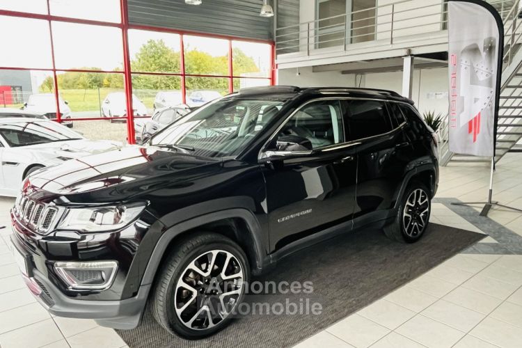 Jeep Compass LIMITED 2,0 CRDI 170 BVA9 4X4 TOIT PANORAMIQUE OUVRANT GPS CAMERA HIFI ALPINE REGULATEUR LIM - <small></small> 28.990 € <small>TTC</small> - #1