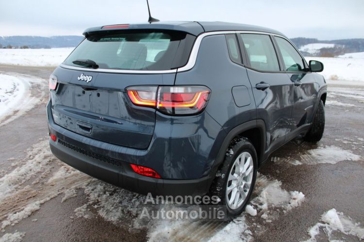 Jeep Compass LONGITUDE TURBO 130 BOITE 6V CAMÉRA GPS LINK USB RÉGULATEUR BLUETOOTH FULL LEDS - <small></small> 25.900 € <small>TTC</small> - #2