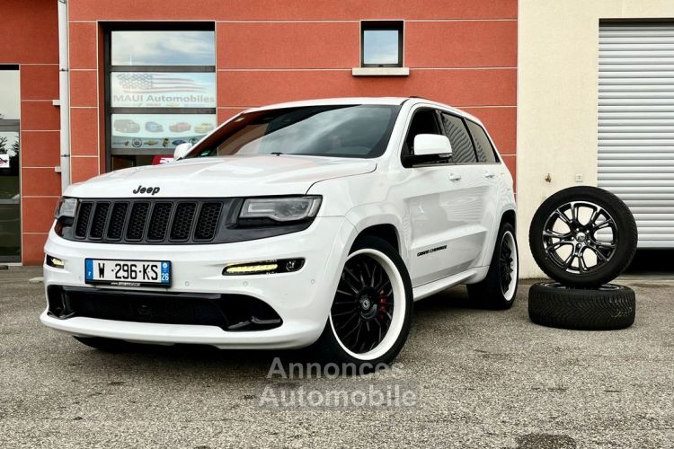 Jeep Grand Cherokee 6.4 V8 SRT Night 468ch BVA8 Sur Parc - <small></small> 43.980 € <small>TTC</small> - #1