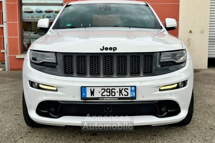 Jeep Grand Cherokee 6.4 V8 SRT Night 468ch BVA8 Sur Parc - <small></small> 43.980 € <small>TTC</small> - #2