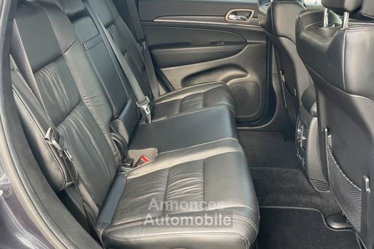 Jeep Grand Cherokee IV (2) 3.0 CRD V6 250 CV Limited Cuir électrique Sièges chauffants AV-AR + volant Caméra Régulateur Bluetooth Attelage 1ère main Révision complète Gar - <small></small> 23.990 € <small>TTC</small> - #7