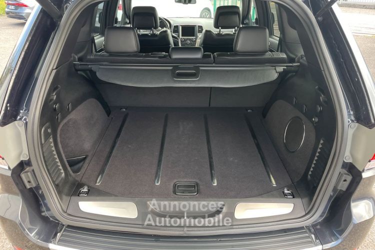 Jeep Grand Cherokee IV (2) 3.0 CRD V6 250 CV Limited Cuir électrique Sièges chauffants AV-AR + volant Caméra Régulateur Bluetooth Attelage 1ère main Révision complète Gar - <small></small> 23.990 € <small>TTC</small> - #10