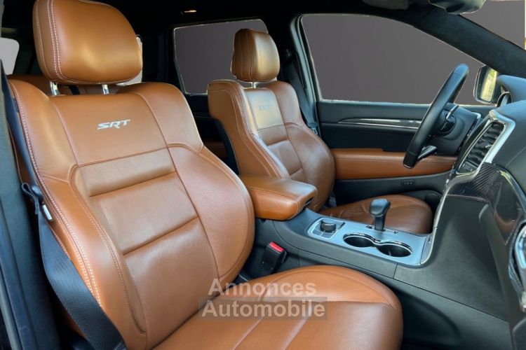 Jeep Grand Cherokee SRT8 6.4 V8 HEMI COVERING NOIR MAT INTERIEUR COGNAC PACK CARBONE INTERIEUR PACK ÉLÉCTRIQUE GARANTIE - <small></small> 37.990 € <small>TTC</small> - #11