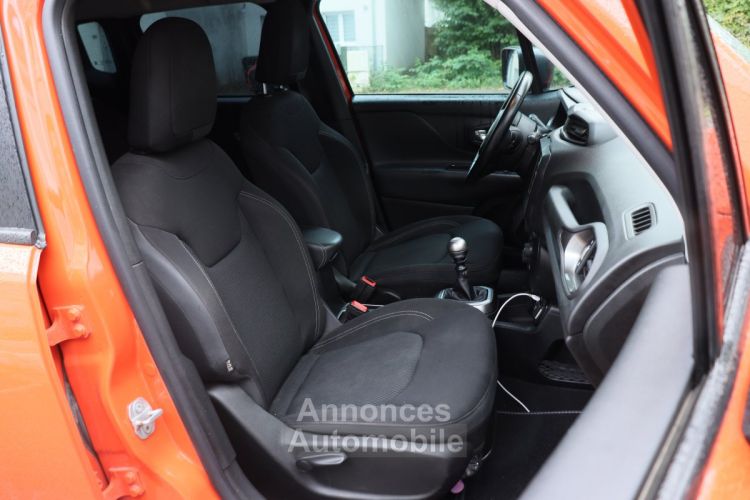 Jeep Renegade 1.6 CRD 120 2WD Limited BVM6 (CarPlay,Caméra) - <small></small> 11.990 € <small>TTC</small> - #9