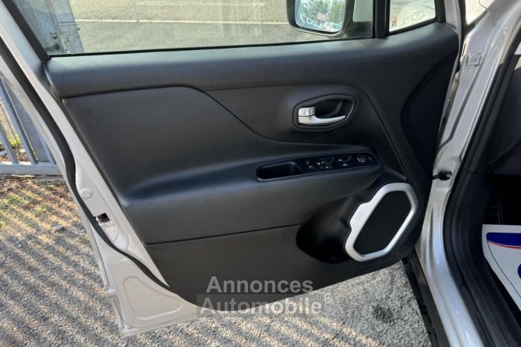 Jeep Renegade 1.6 MultiJet - 120 4x2 Limited Gps + Radar AR + Clim - <small></small> 12.990 € <small>TTC</small> - #25