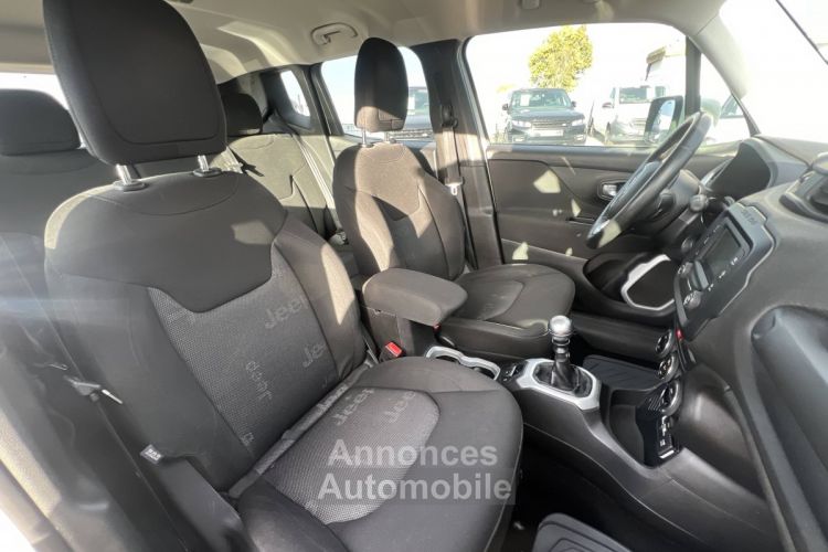 Jeep Renegade 1.6 MultiJet S&S 120ch Longitude 1erMain GPS Attelage - <small></small> 9.990 € <small>TTC</small> - #11