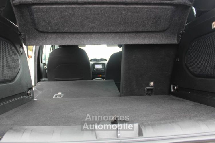 Jeep Renegade 2WD 1.6L CRD 16V 120CV BTE 6VT PACK SPORT/LONGITUDE 5 PORTES 02/2016 ETAT NEUF GTIE 6 MOIS - <small></small> 15.590 € <small>TTC</small> - #66