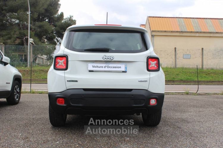 Jeep Renegade 2WD 1.6L CRD 16V 120CV BTE 6VT PACK SPORT/LONGITUDE 5 PORTES 02/2016 ETAT NEUF GTIE 6 MOIS - <small></small> 15.590 € <small>TTC</small> - #75