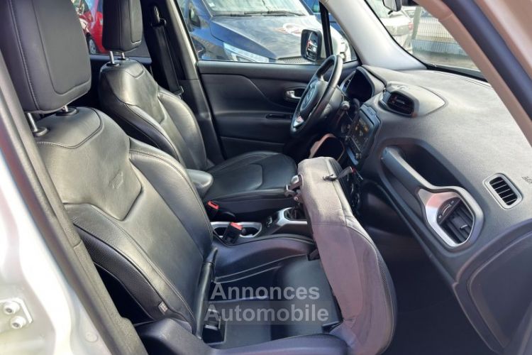 Jeep Renegade Limited 2016 - <small></small> 11.490 € <small>TTC</small> - #12