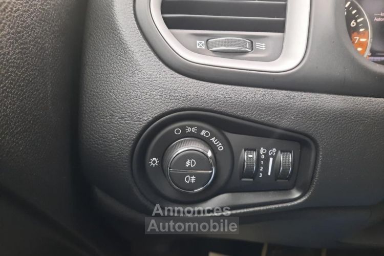 Jeep Renegade Limited Advanced Technologies FWD 51500KMS ETAT IRREPROCHABLE REVISE GARANTIE 12 ... - <small></small> 15.490 € <small>TTC</small> - #20