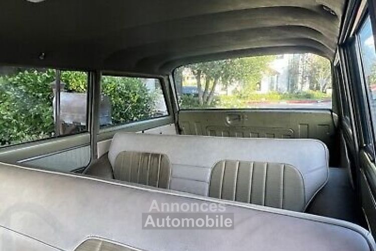 Jeep Wagoneer - <small></small> 30.000 € <small>TTC</small> - #20