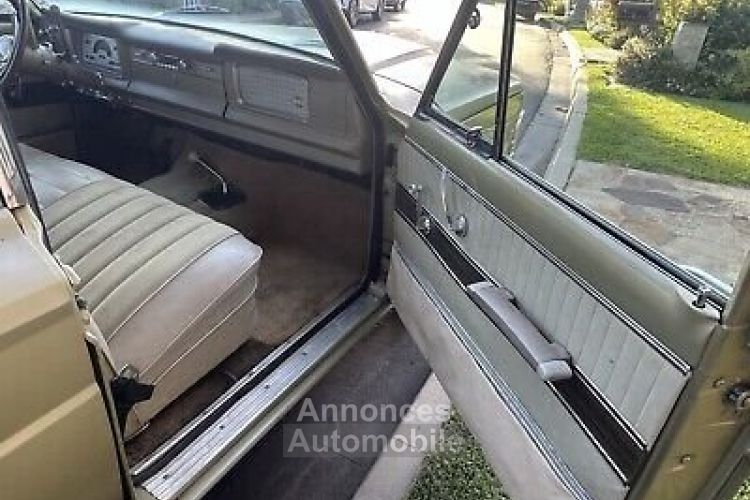 Jeep Wagoneer - <small></small> 30.000 € <small>TTC</small> - #21