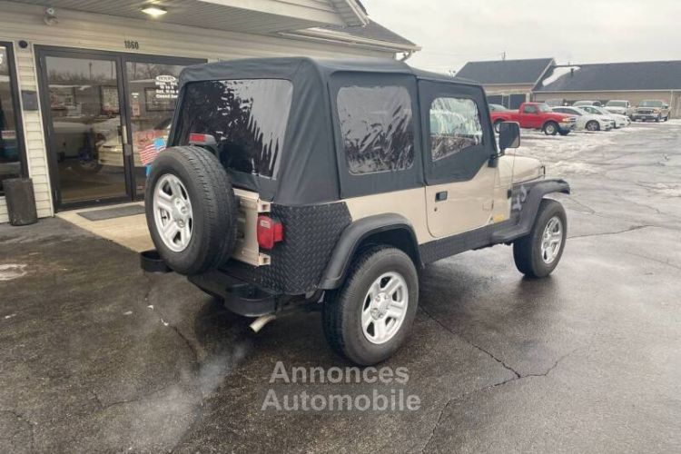 Jeep Wrangler - <small></small> 16.200 € <small>TTC</small> - #14